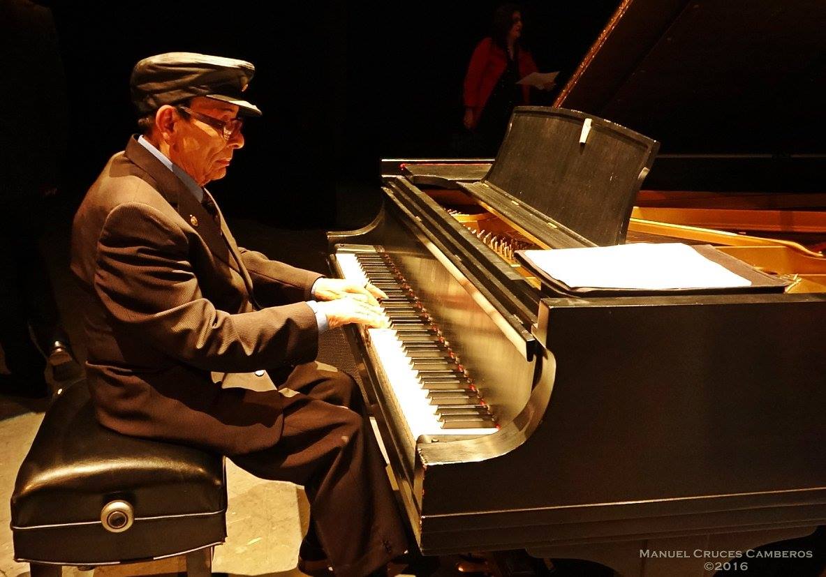 Tino Contreras al piano. Año: 2016